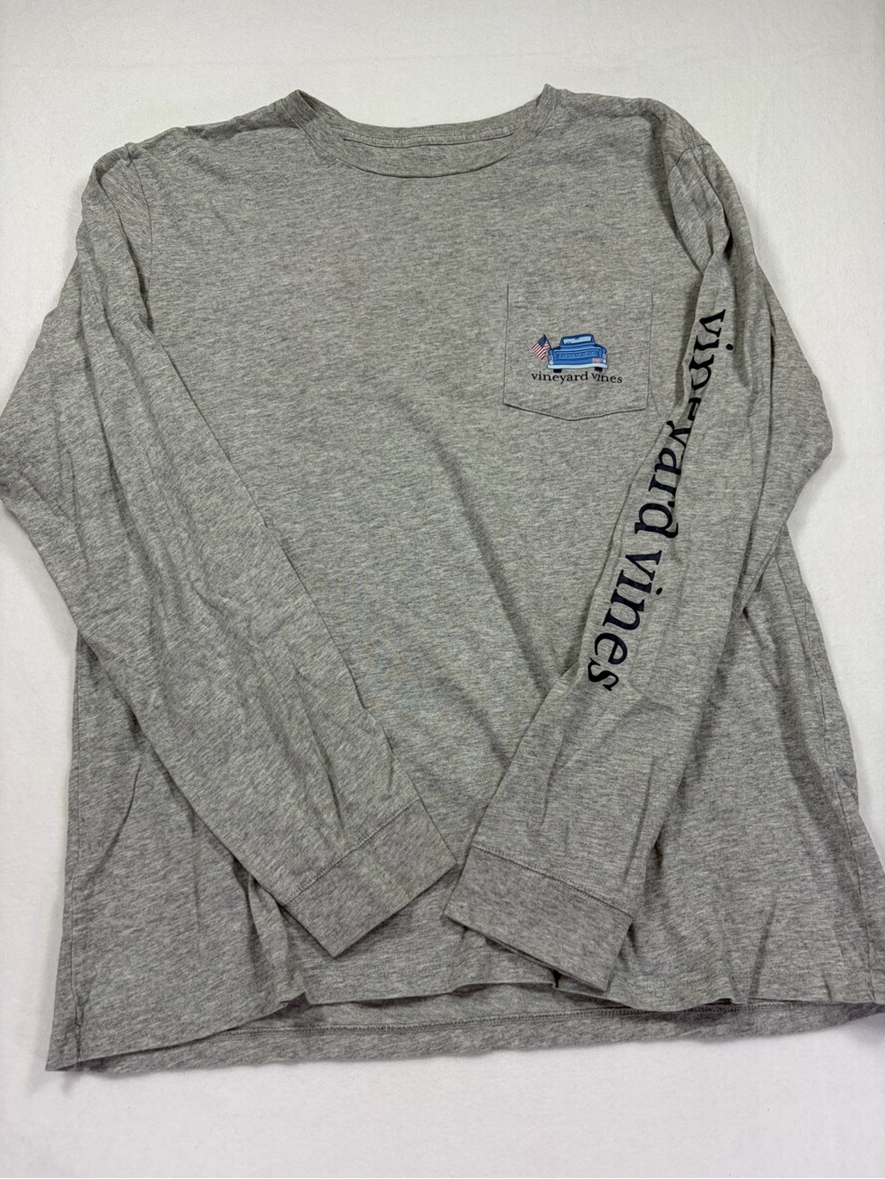 Vineyard Vines Heather Gray Long-Sleeve Pocket Tee with Whale Logo